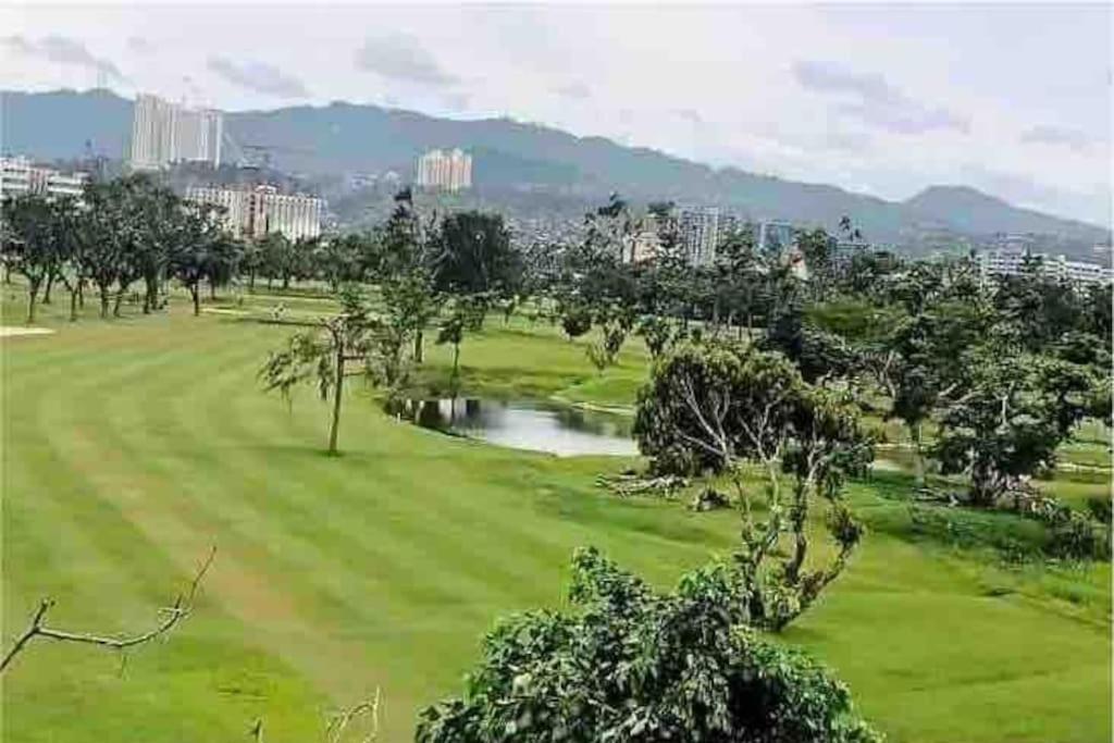 Dreamy 2Br Condo, With A Golf Course View Cebu Ngoại thất bức ảnh