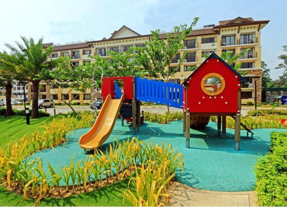 Dreamy 2Br Condo, With A Golf Course View Cebu Ngoại thất bức ảnh